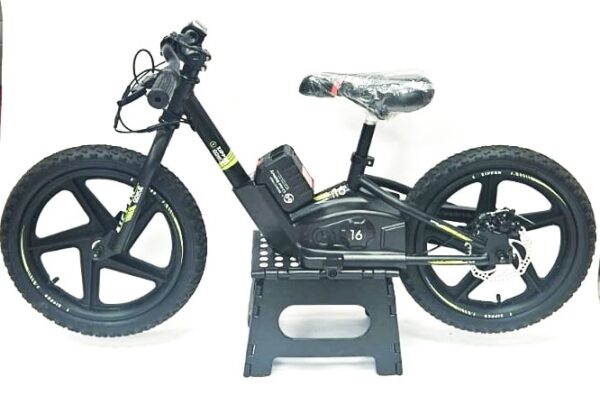 ELECTRIC BALANCE BIKE Zipper 16 INCH - Green - Image 2
